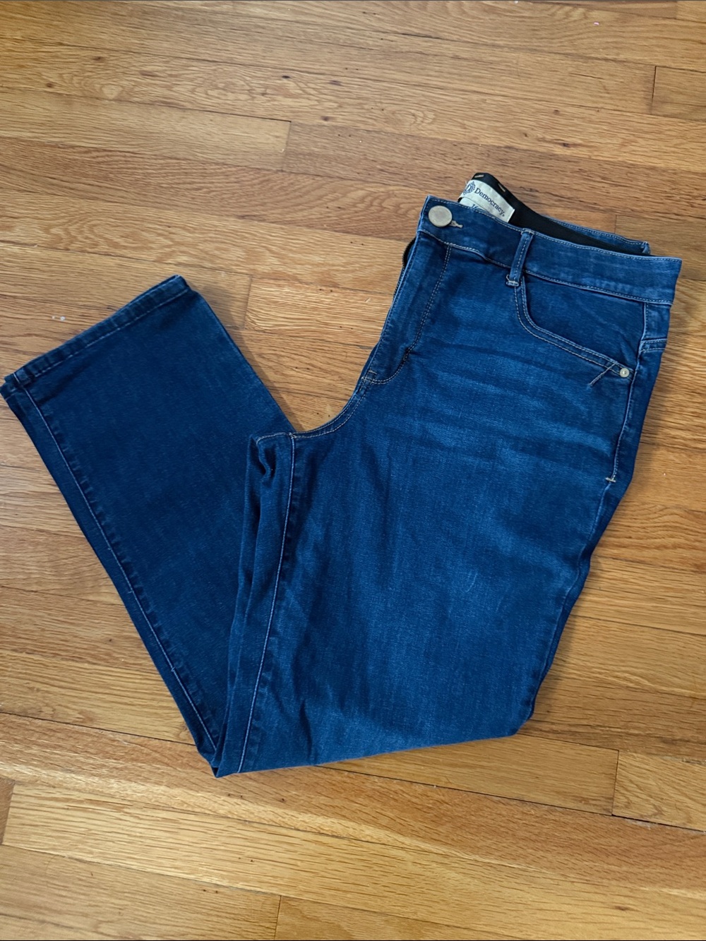 Democracy Straight Leg Jeans Size 16